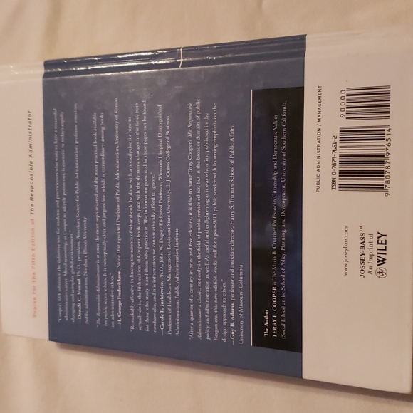 The Responsible Administrator: An Approach to Ethics for the Administrative Role - Picture 4 of 4